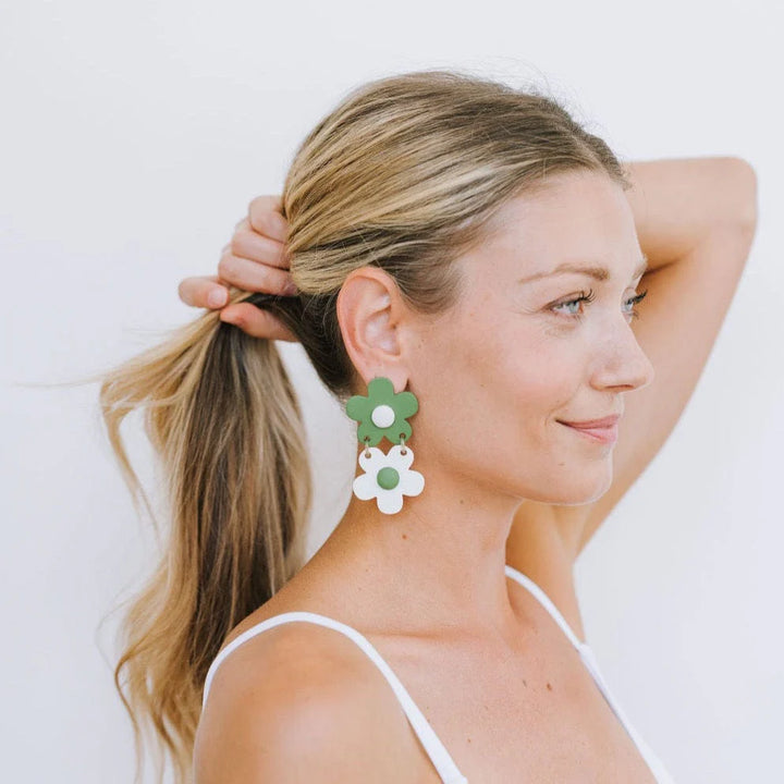 Sunshine Tienda - Stacked Flower Earrings