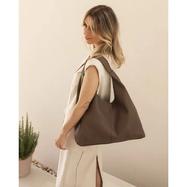Louenhide Avery Shoulder Bag Mocha