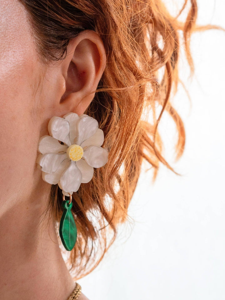 Emma Fick Art Magnolia: Full Flower