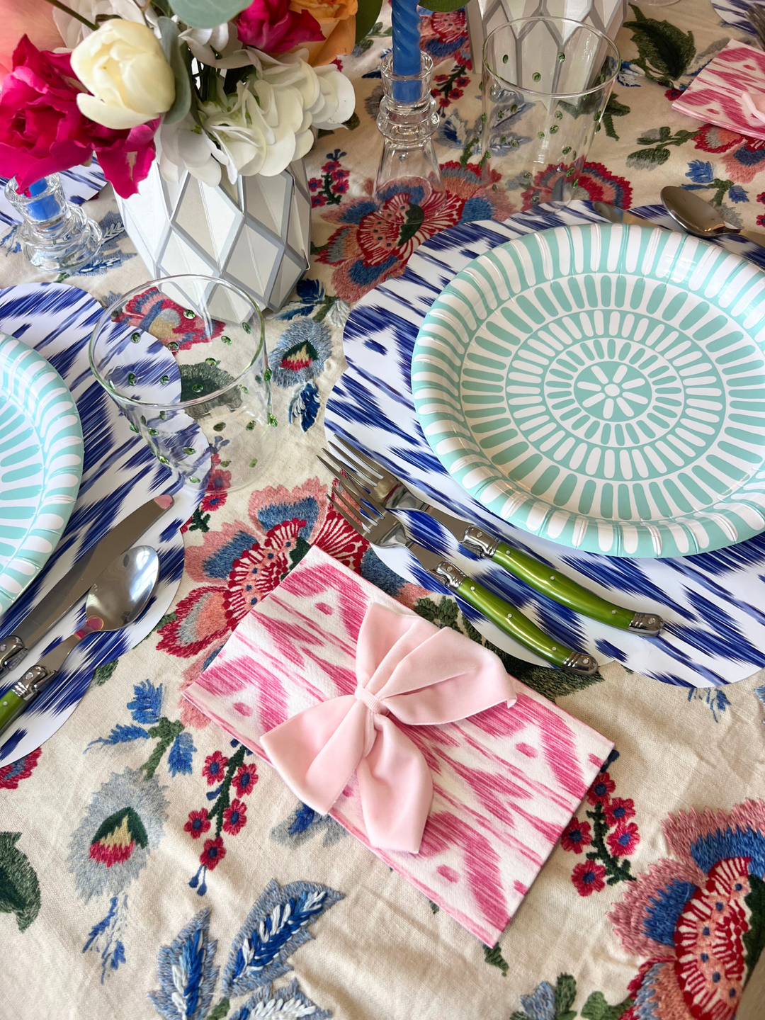 Lucy Grymes Pink Ikat linen-feel Paper Guest Towel