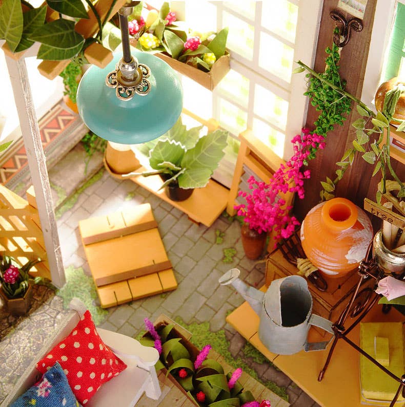 Robotime DIY Miniature Miller's Garden