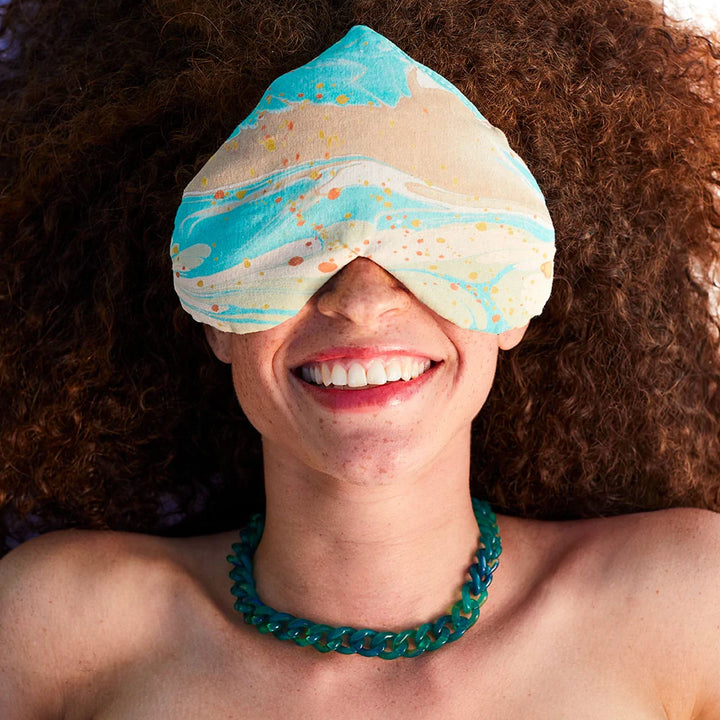 Love Mert Eye Love Pillow