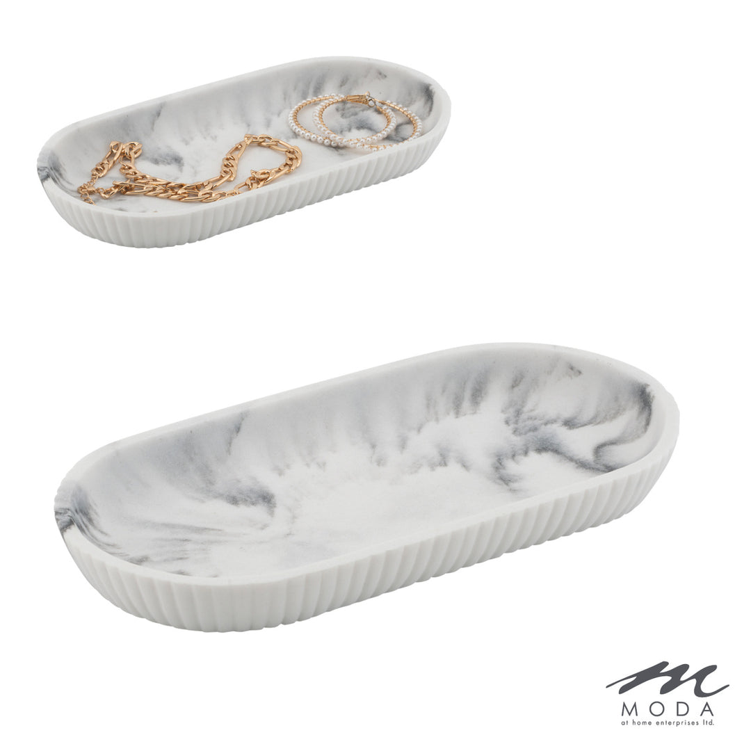 Marika Tray