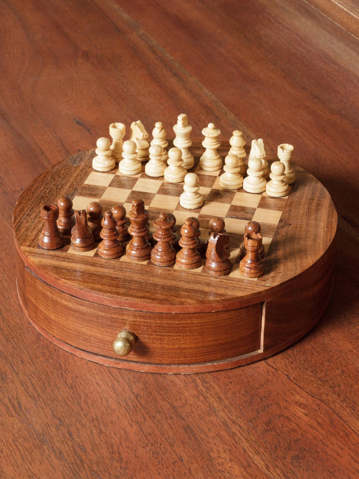 Mango Wood Round Chess Game