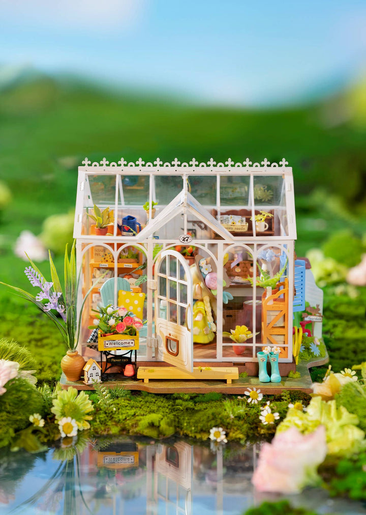 Robotime Dreamy Garden House Rolife DIY Miniature House Kit