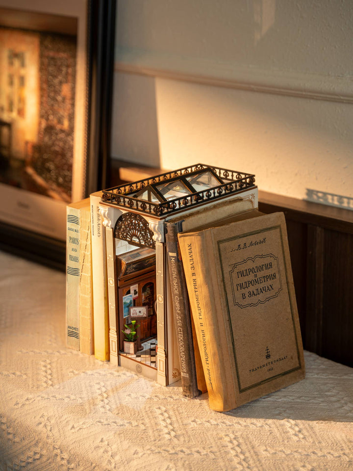 Robotime Rolife DIY Miniature Arcade Dating Book Nook