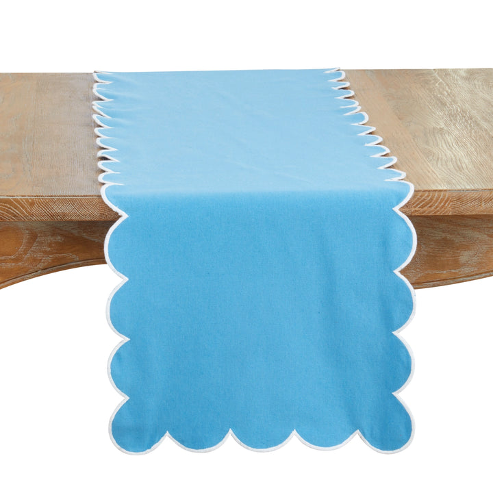 Cotton Scalloped Table Runner