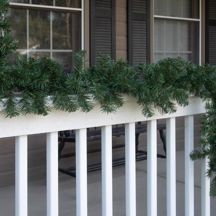 9' Pine Garland