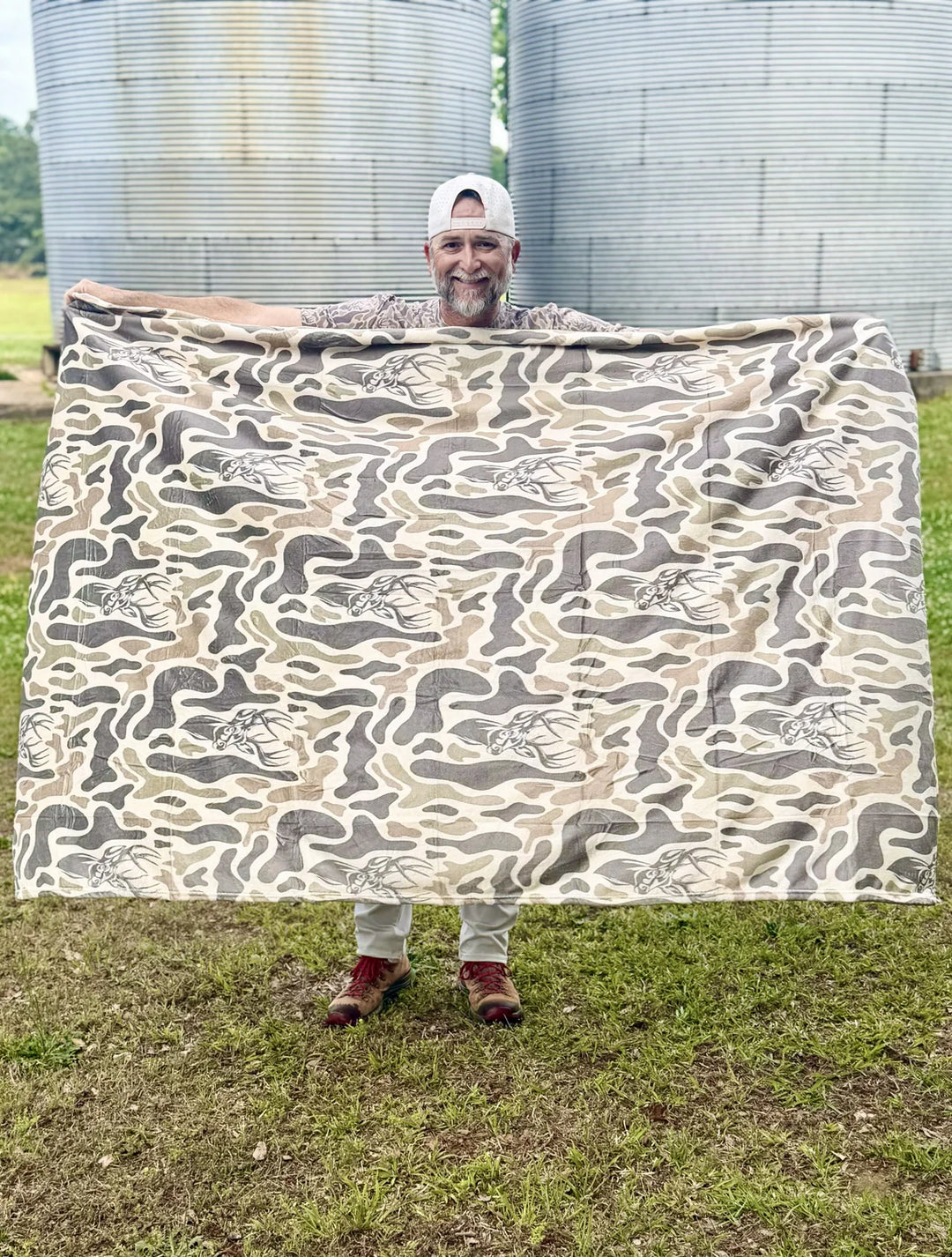 Camo Deer Fleece Blanket