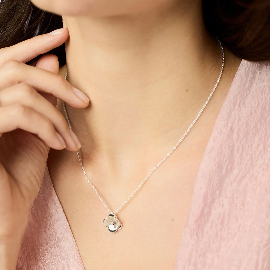 Julie Vos Bloom Delicate Necklace