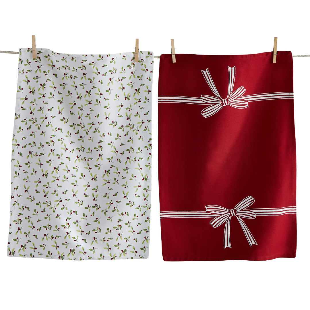 Winter Berries and Bow Dishtowel Set