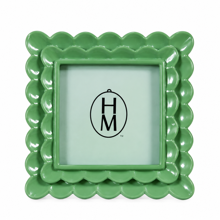 Resin & Glass Scalloped Photo Frame