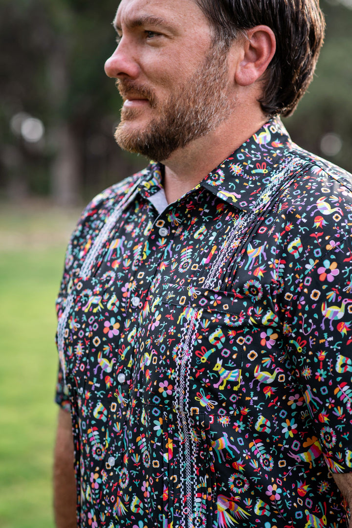 Blue Quail Men's Dark Otomi Short-Sleeve Guayabera