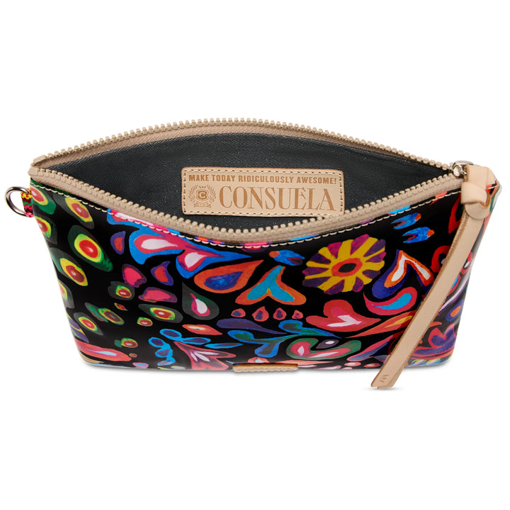 Consuela Mighty Pouch