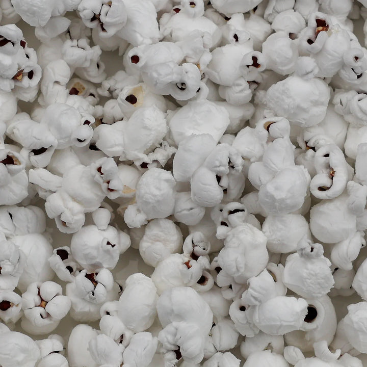 Amish Country Popcorn 14oz Bottle of Red Popcorn