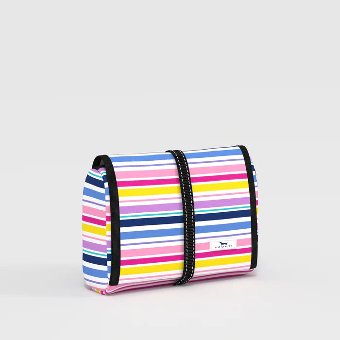Scout Beauty Burrito Hanging Toiletry Bag – Sunset & Co