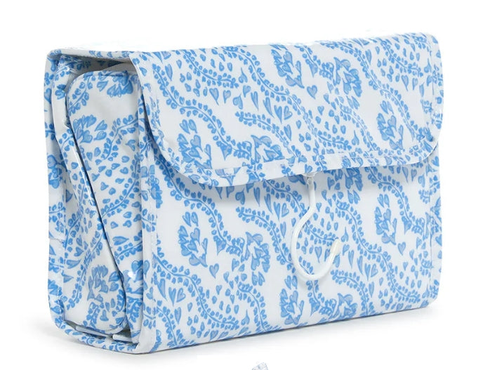 TRVL Design Luxe Gloss Hanging Toiletry Case