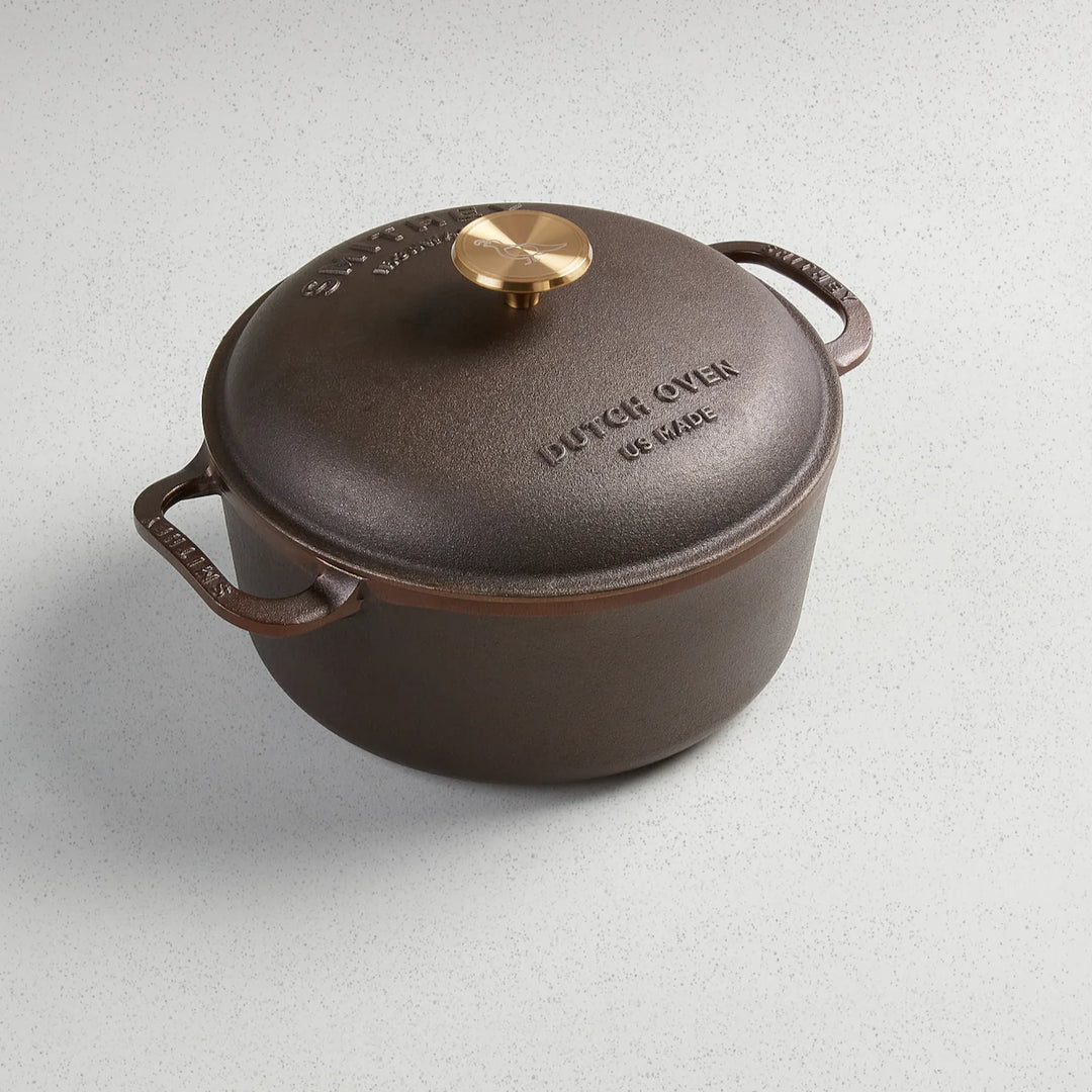 Smithey Ironware Company Cast Iron Dutch Oven