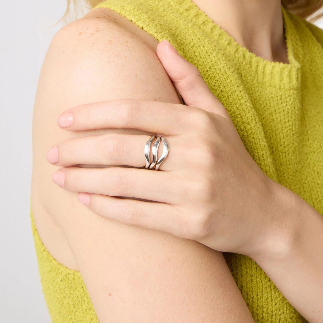Julie Vos Silver Wave Ring
