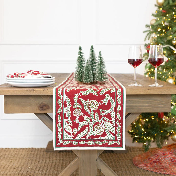 Pomegranate Climbing Dahlia Cranberry Table Runner