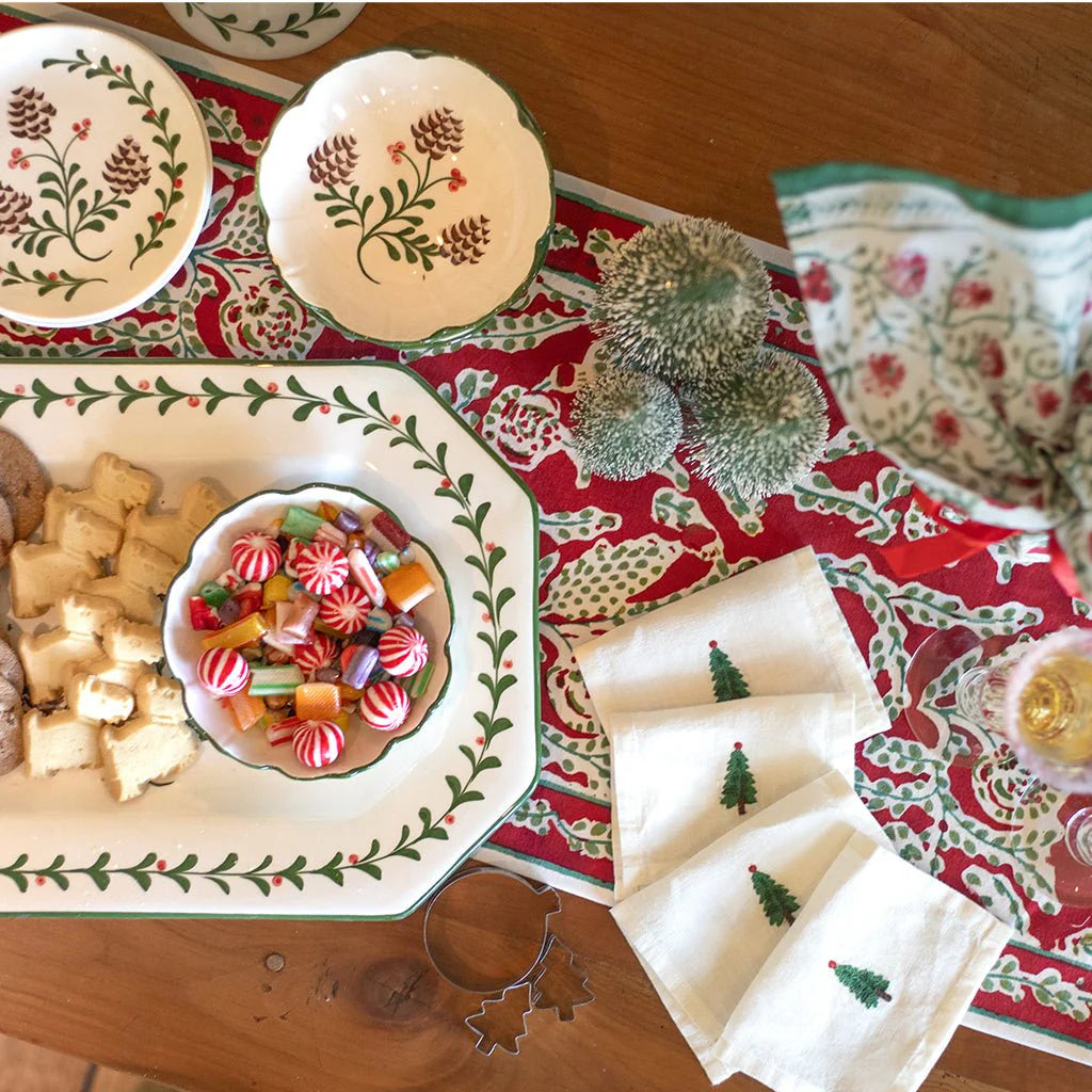 Pomegranate Climbing Dahlia Cranberry Table Runner