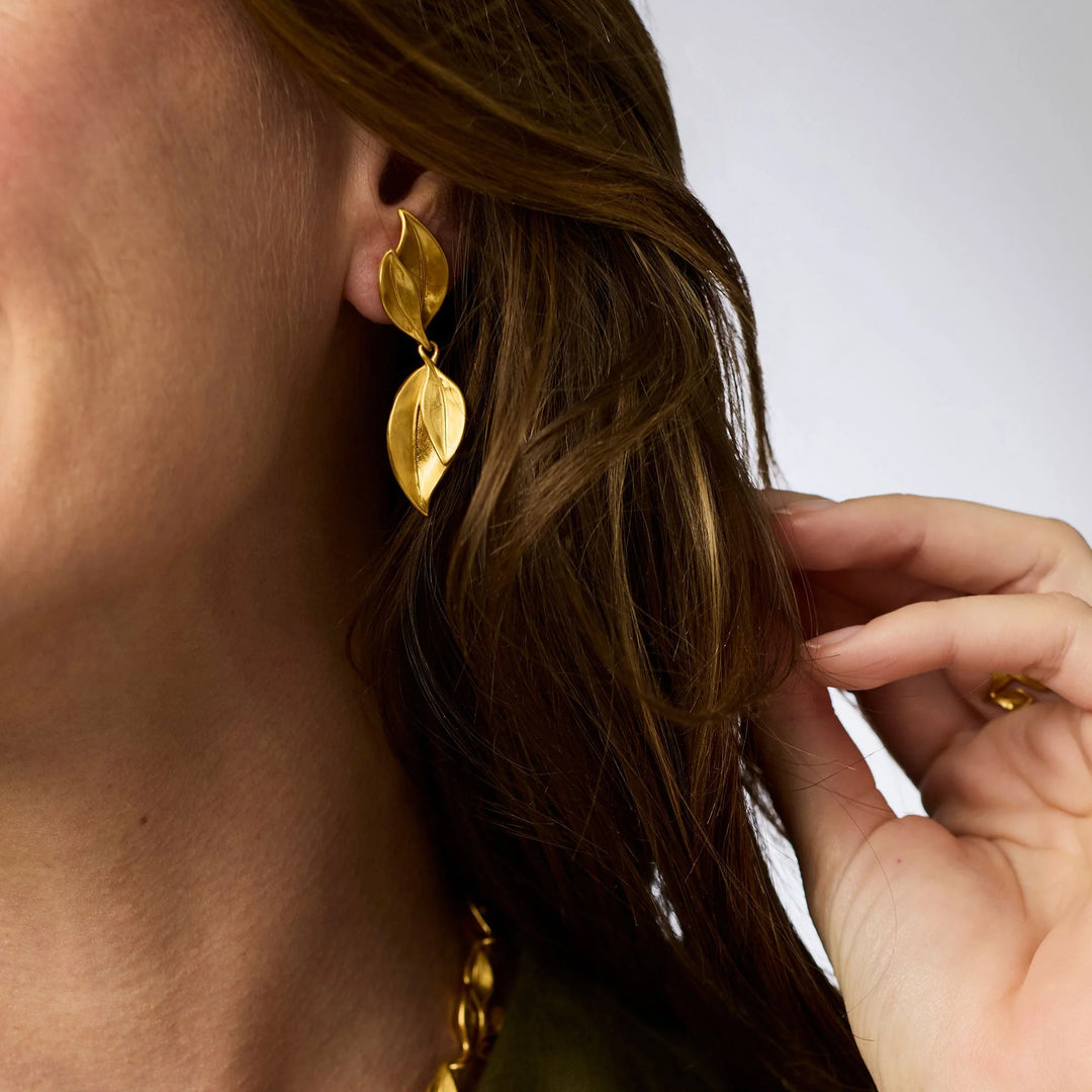 Julie Vos Willow Midi Earring