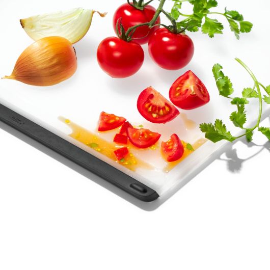 Good Grips Carving & Cutting Board with Gravy Wells - Thumbnail 3