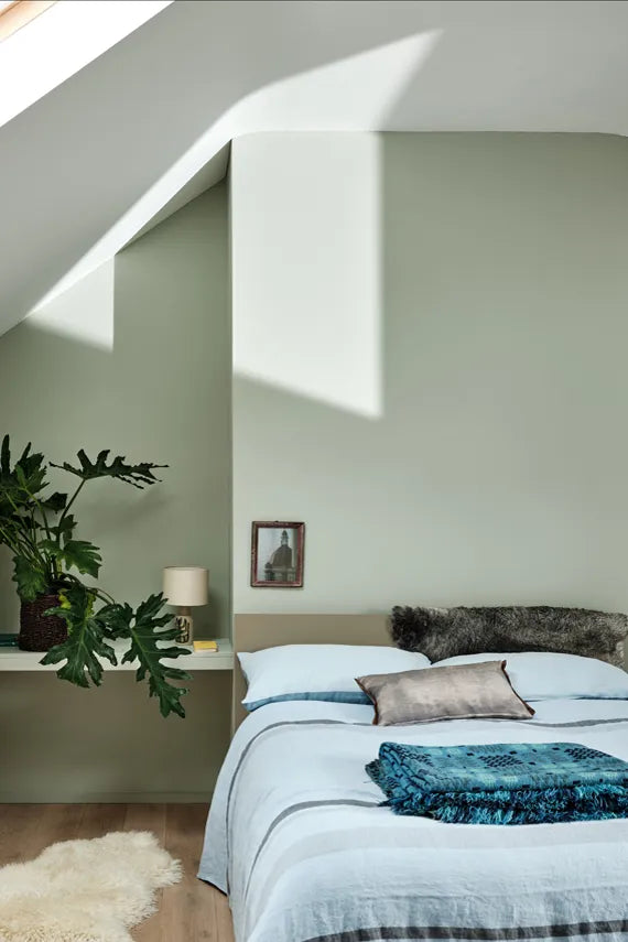 Farrow & Ball No. 266 Mizzle