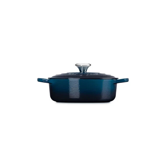 Le Creuset Signature Round Wide Oven