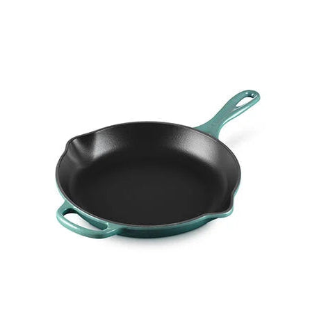 Le Creuset Signature Skillet