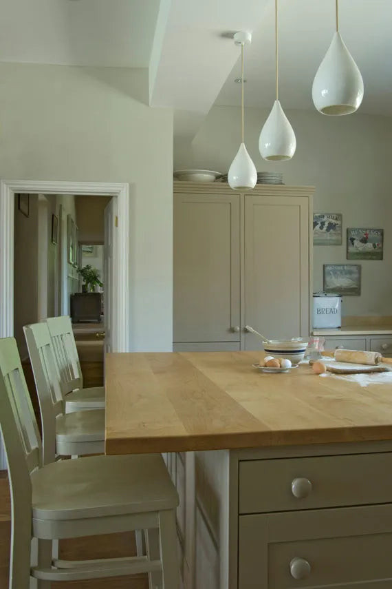 Farrow & Ball No. 201 Shaded White