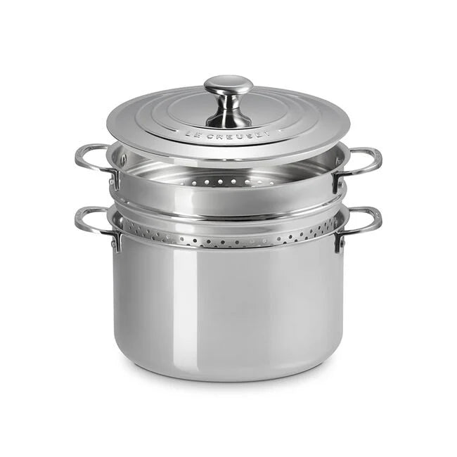 Le Creuset Signature Stainless Steel Stockpot with Colander