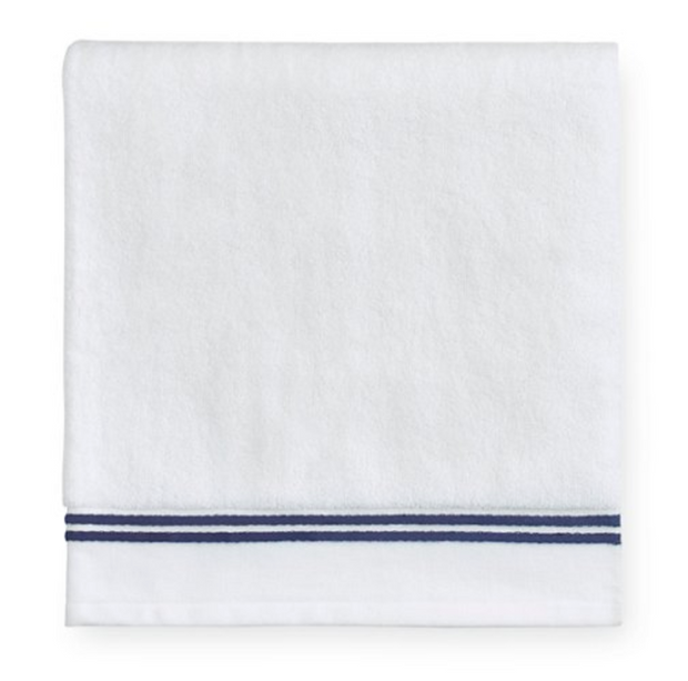 Sferra Aura Bath Towel